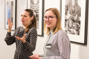 Экскурсия по выставке «Юрий Рост. Люди» для глухих и слабослышащих посетителей  на жестовом языке