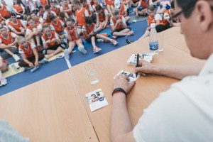 Мастер-класс по плаванию для спортсменов с синдромом Дауна от Александра Попова 