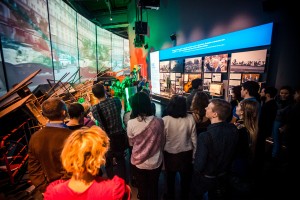 Премьера спектакля «Карусель» в Ельцин Центре