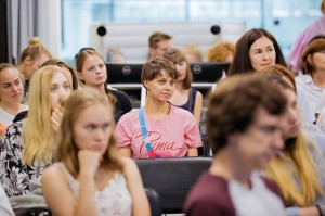 Залина Маршенкулова. Лекция «Феминизм с человеческим лицом»