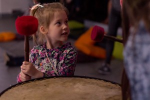 Детский спектакль «Природа звука». Театральная платформа «В Центре»