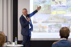 Лекция Гельмута Альбрехта
