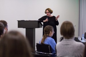 Арина Бородина – о телевизионных ритуалах россиян