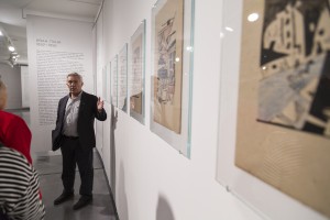 Кураторская экскурсия Бориса Фридмана по выставке «Художники русского зарубежья в изданиях livre d’artiste»