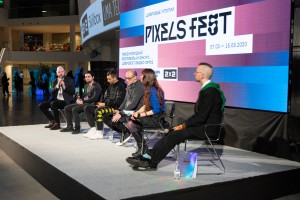 Pixels Fest 2020. Дискуссионная панель «На что способно медиаискусство в городском пространстве»