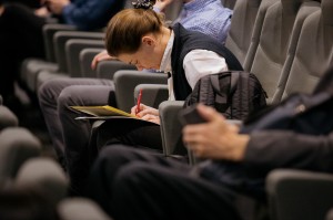 «Вопрос спорный». Счастье: жизненный ориентир или вредная иллюзия?