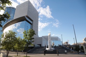 Фасад Ельцин Центра. Май, 2020