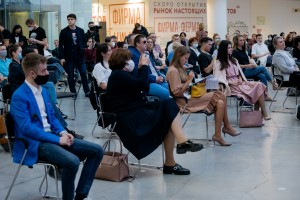 Первый фестиваль мирных жителей «Сила голоса»