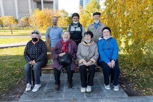 Аркадий Афанасьевич и Лилия Борисовна Лившиц с друзьями и родными