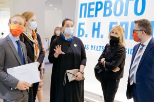 Посол Франции в России Пьер Леви в Музее Ельцина