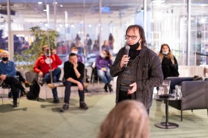 Презентация книги «Майк Науменко. Бегство из зоопарка»