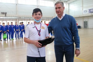 Восьмой Кубок Ельцина по индорхоккею. Самый молодой игрок Степан Антипенко
