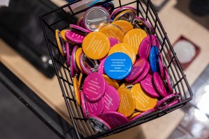 Сувениры ко дню Конституции