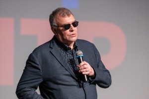 Сергей Мирошниченко представил фильм «Кресты»