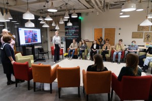 «Я бы в лётчики пошёл». Проект «Кем быть?» в детском клубе Ельцин Центра