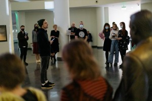 Интерактивный мультимедийный спектакль «Зачем я это помню»