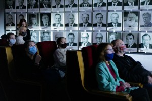 Интерактивный мультимедийный спектакль «Зачем я это помню»