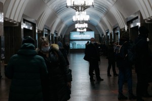 Открытие выставки в метро «Время в пути»