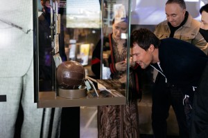 Данила Козловский в Музее Ельцина