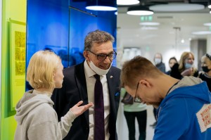 Выставка «Звёзды французского комикса»