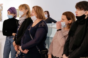 Инклюзивная обзорная экскурсия с переводом на РЖЯ по выставке «Новая живопись Екатеринбурга»