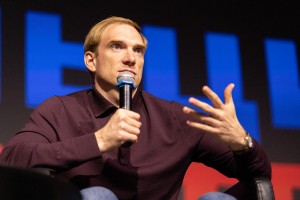 Открытие «Конца сезона» с Андреем Бурковским