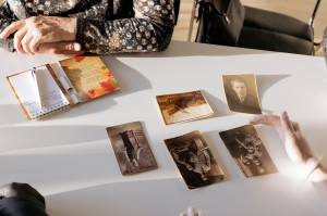 Первый мастер-класс по хранению и реставрации домашних архивов