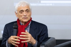 Презентация видеоинсталляции «Последний марш»