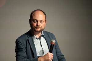 Показ фильма о священнике Георгии Эдельштейне