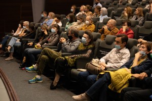 Показ фильма о священнике Георгии Эдельштейне