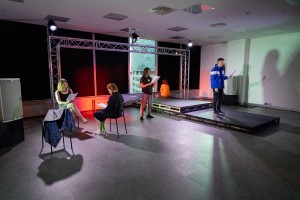 Читка пьесы Игоря Витренко «Красивый бессмысленный жест»