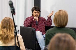 Лекция Льва Оборина о творчестве Д. А. Пригова