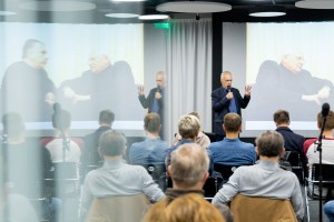 Лекция Евгения Савостьянова в Ельцин Центре