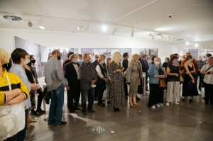 «МЖК-1980»: новые выставки в Ельцин Центре