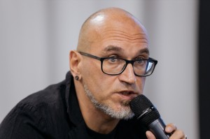 Лекция Вадима Эпштейна «История и память в эпоху нейросетей и новых медиа»