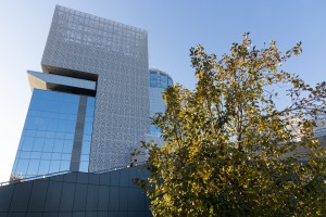 Осенний фасад Ельцин Центра 2021