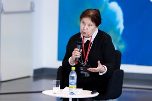 Татьяна Круглова. Всероссийская конференция «1990-е годы как предмет политики памяти»