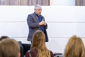 Лекция Александра Филиппова «Спиноза, Руссо и учредительная власть»