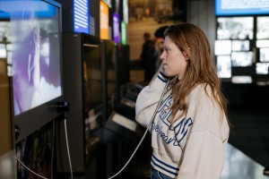 Варвара Шмыкова в Музее Ельцина