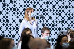 Лекция доктора биологических наук Михаила Гельфанда в Ельцин Центре