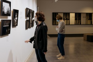 Выставка фоторабот Владимира Жабрикова «Чёрно-белый кабинет»