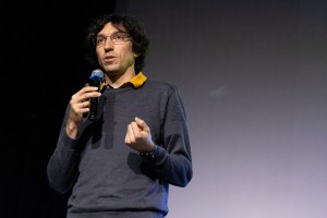 «Разберём на молекулы»: лекция Георгия Базыкина о коэволюции патогенов и их хозяев