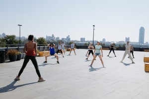 Утренняя зарядка в Ельцин Центре