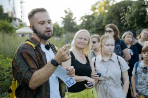 Экскурсия Ильи Гомыранова по Саду трав