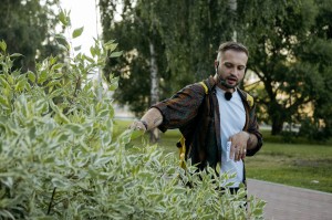 Экскурсия Ильи Гомыранова по Саду трав