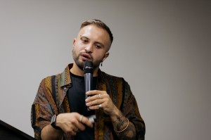 Лекция Ильи Гомыранова «Сны для осьминога. Интеллект животных»