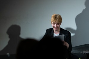 Читка пьесы Маши Конторович в рамках цикла спектаклей-квартирников «Там, короче, как было…»