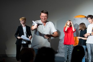 Читка пьесы Маши Конторович в рамках цикла спектаклей-квартирников «Там, короче, как было…»