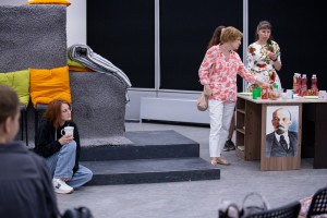 Читка пьесы Маши Конторович в рамках цикла спектаклей-квартирников «Там, короче, как было…»