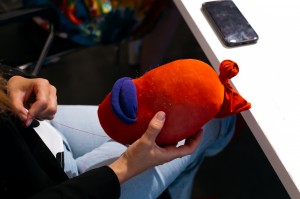 Мастер-класс на русском жестовом языке «Теневая сторона»